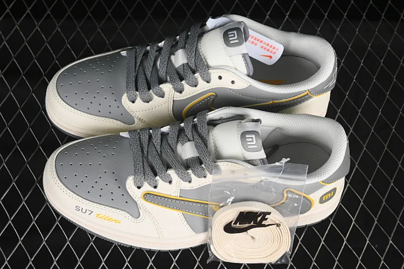 All categories Air Jordan Jordan series basketball shoes Air Jordan 1 Low High-end customized low-top sneakers Travis Scott x Fragment Design x Air Jordan 1 Low OG SP AJ1 Joe 1 Xiaomi joint name Cambrian gray low-top cultural and casual sneakers XX3168-200